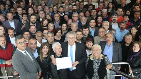 Başkan Tarhan, Yeni Dönem İçin Mazbatasını Aldı