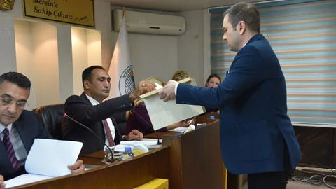 Yılmaz, Başkanlığında İlk Meclis Toplantısı