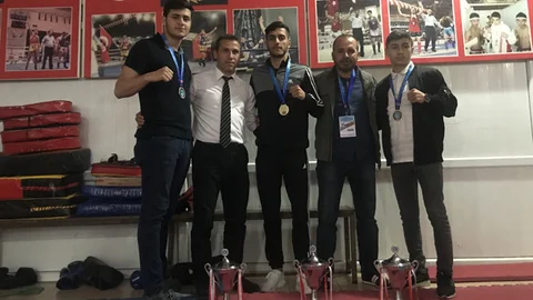 Mohikanlar’dan Mersin’e 3 Altın Madalya