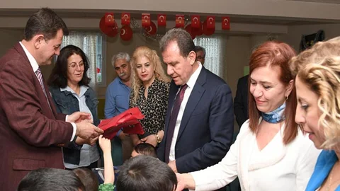 Büyükşehir Belediye Başkanı Seçer, 23 Nisan'da Sevgi Evindeki Çocukları Unutmadı