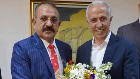 ASKON Mersin Şube Başkanı Hasan Arslan’dan Akdeniz Belediye Başkanı M. Mustafa Gültak Ziyareti