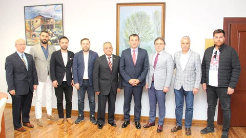 Mersin GİAD’tan Abdullah Özyiğit’e Ziyaret