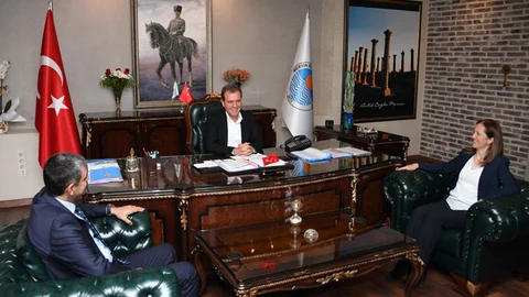 DİSK'ten Başkan Seçer'e Ziyaret