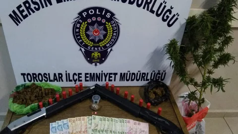 Polis Ele Geçirdi, 2 Şüpheliyi de Gözaltına Aldı