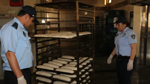 Toroslar Zabıtasından Fırınlara Ramazan Denetimi