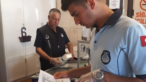 Zabıta Ekiplerinden Pastane ve İmalathanelerde Denetim