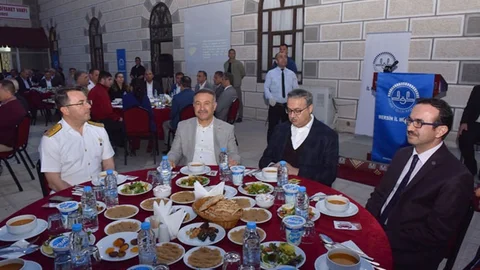 İl Müftülüğü Tarafından Düzenlenen İftar Programı Gerçekleşti