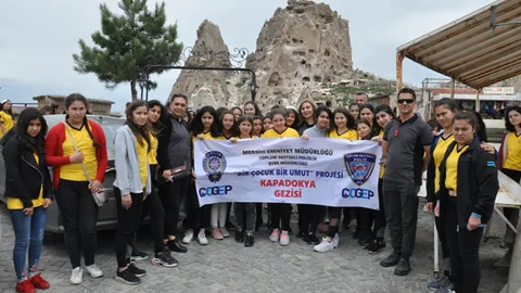 80 Genç Kız Bir Çocuk Bir Umut Projesi Kapsamında Geziye Gitti