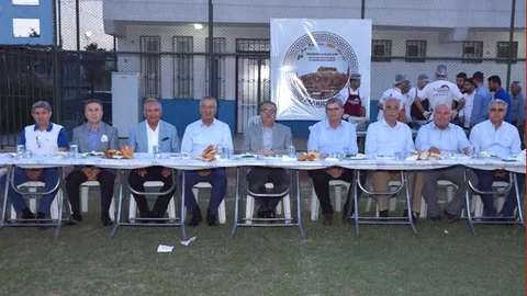 Vali Su, Vatandaşlarla İftar Açtı