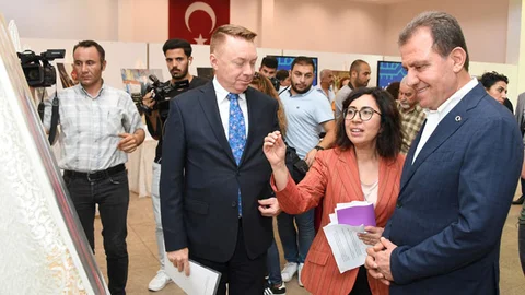 Türklerin Avustralya’ya Göçmen Olarak Gidişinin 50.Yıl Dönümü Sergisi Açıldı