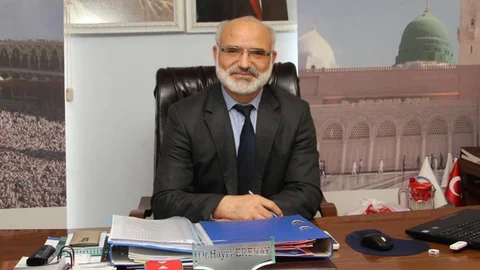 Dr. Hayri Erenay’dan, Kadir Gecesi Mesajı