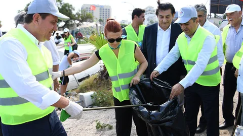 Çevre Haftasında Farkındalık Yaratan Etkinlik, Başkan Seçer’den Örnek Davranış