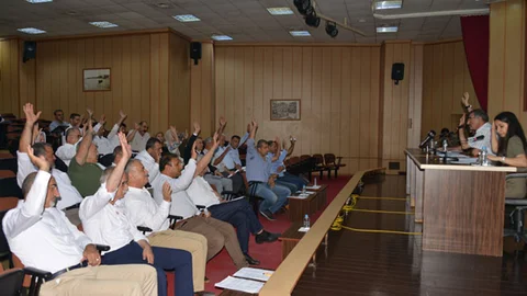 Akdeniz Belediye Meclisi Toplandı