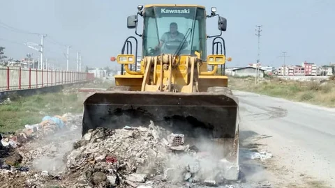 Akdeniz Belediyesi’nin, Okullara, İbadet Yerleri ve Mezarlıklara Yönelik Bakım, Onarım Ve Yenileme Çalışmaları Devam Ediyor.