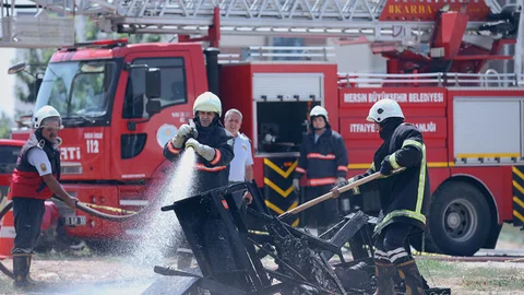 Mersin İtfaiye, Eğitim ve Tatbikatlarda Hız Kesmiyor