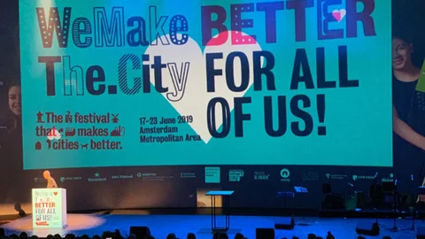 Başkan Tarhan Amsterdam’da Mezitli’yi Anlattı