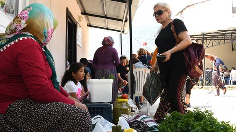 Üzümlü Mahallesi Kadınları Hünerlerini Sergiledi