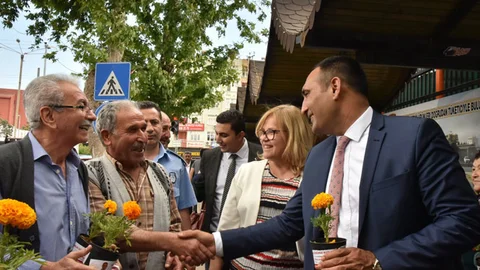 Toroslar Renkleniyor!