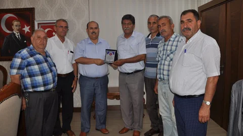 Tüm Emek-Der Başkanı Gözener, Kaymakam Ünal’ı Ziyaret Etti