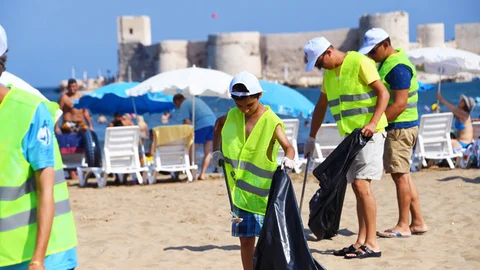 Farkındalık Yaratan Temizlik "Deniz Varsa Hayat Var"