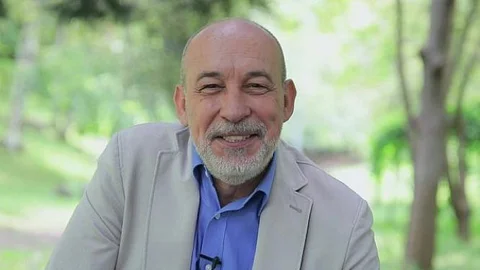 Ünlü Sanatçı Erdal Küçükkömürcü’den Gülnar’a Mesaj