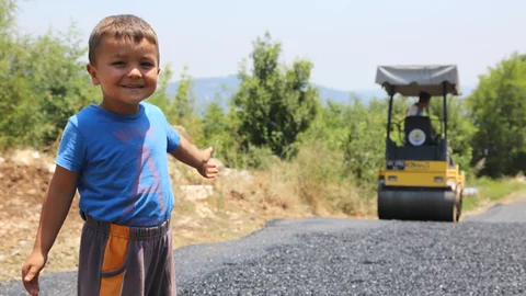 57 Yıllık Yol Tekrar Hizmete Açıldı