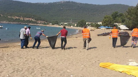 Büyükeceli Sahili, Büyükşehir Tarafından Temizlendi