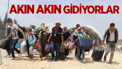 Suriyeliler Akın Akın Gidiyorlar
