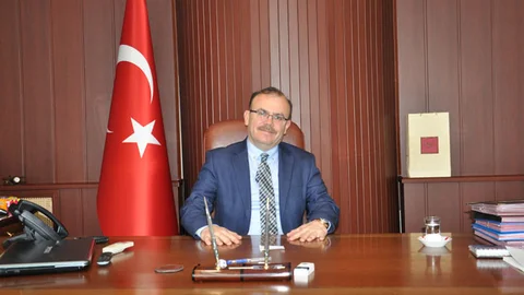 Mersin Mut İlçe Kaymakamı Değişti, Yeni Kaymakam Muammer Köken Oldu