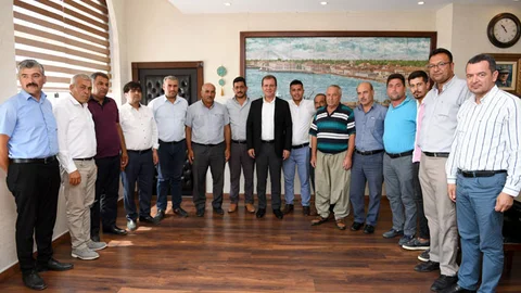 Tarsuslu Muhtarlardan Başkan Seçer’e Ziyaret
