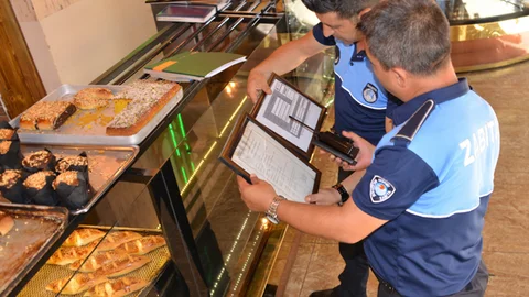 Akdeniz Zabıtası, Bayram Öncesi Denetime Çıktı