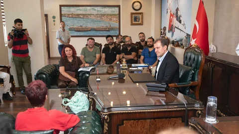 Mersin Büyükşehir Belediyesi Şehir Tiyatroları Oyuncularından Ziyaret