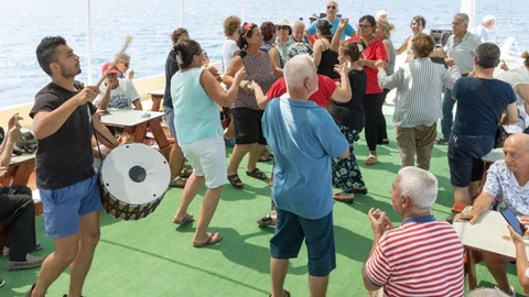Akdeniz’in En Güzel Koylarının Keyfini Çıkardı
