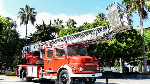 Yakın Dönemin Tanığı İtfaiye Aracı, Mersin’e Kazandırıldı