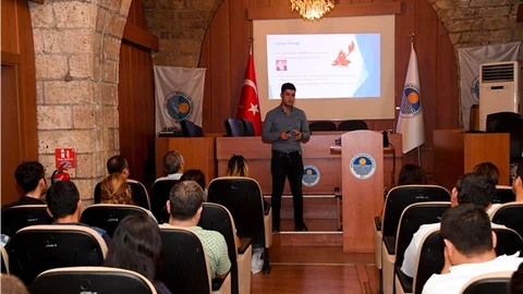 Mersin Büyükşehir’in Öfke Kontrolü Eğitiminde Şiddet Eğilimi Konuşuldu