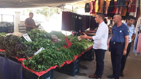 Toroslar Zabıtasından, Semt Pazarlarında Etiket Denetimi