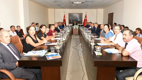 Mersin'de 2019-2020 Eğitim-Öğretim Yılı Güvenlik Toplantısı Vali Su Başkanlığında Yapıldı