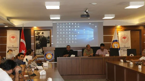 Zirai İlaç Bayi ve Toptancılara Yönelik Bilgilendirme Toplantısı