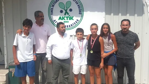 Mersinli Oyuncular, Afyon’dan Madalyayla Döndü