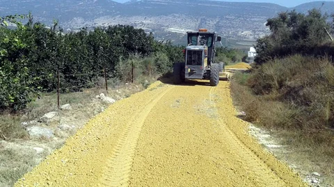 Akdeniz’de Tarım Yolları Açılıyor, Üreticilerin Ulaşımı Kolaylaşıyor