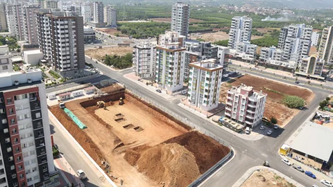 Mezitli’ye Yeni Bir Kent Merkezi Kazandırılıyor