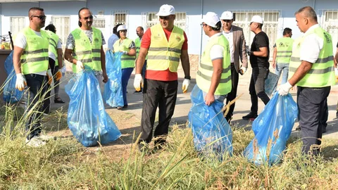 Başkan Yılmaz Çevre Temizliği Yaptı, Sağlık İçin Yürüdü