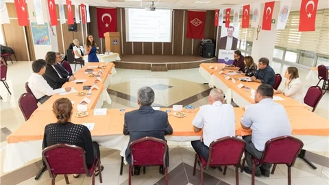 Mersin'de Daire Başkanlarına, Kalite Yönetim Sistemi Farkındalık Eğitimi Verildi