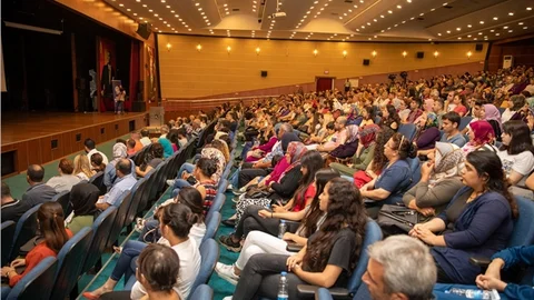 Başkan Seçer, "Biz Çağdaş ve Laik Bir Eğitim İstiyoruz"