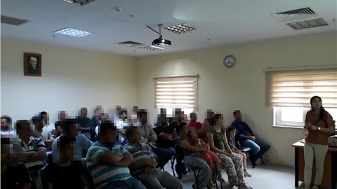 Tarsus'ta Hükümlülere "Yetişkin Aşılama ve Influenza Solunum Yolu Hastalıkları" Semineri Verildi
