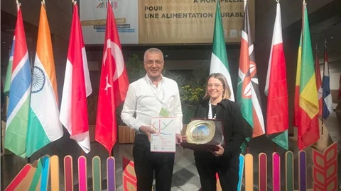 Başkan Tarhan Fransa’dan Güzel Haberlerle Dönüyor