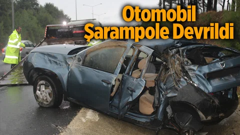 Mersin'de Seyir Halindeki Araç Şarampole Devrildi