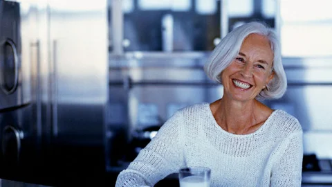 Menopoz Döneminde Light Süt İçerek Kalsiyum İhtiyacınızı Karşılayın