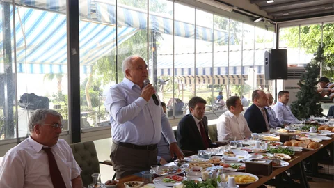 Başkan Tollu, Muhtarlarla Bir Araya Geldi