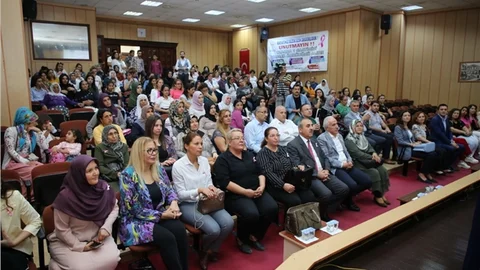 Akdeniz Belediyesi’nden Meme Kanseri Farkındalık Semineri